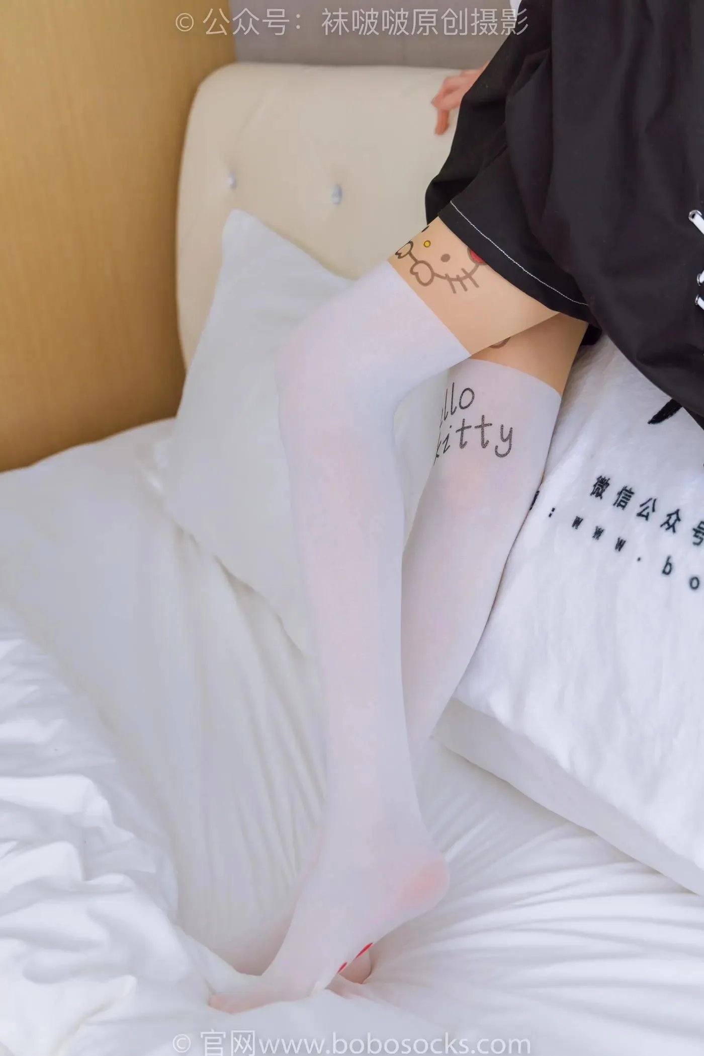[BoBoSocks袜啵啵]NO.177 稚予-皮鞋、厚白丝（脚底猫爪印款） [140P]插图8